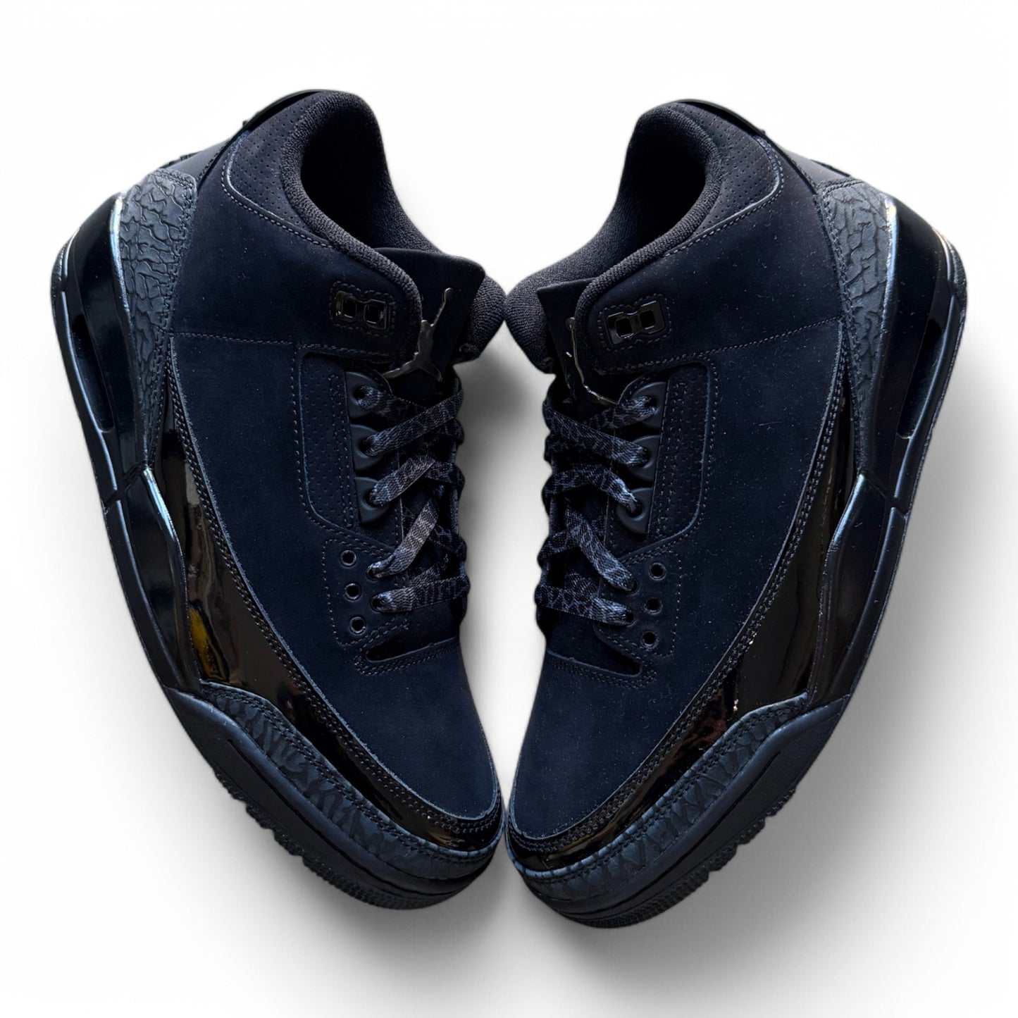 Jordan 3 Retro Black Cat (2025)