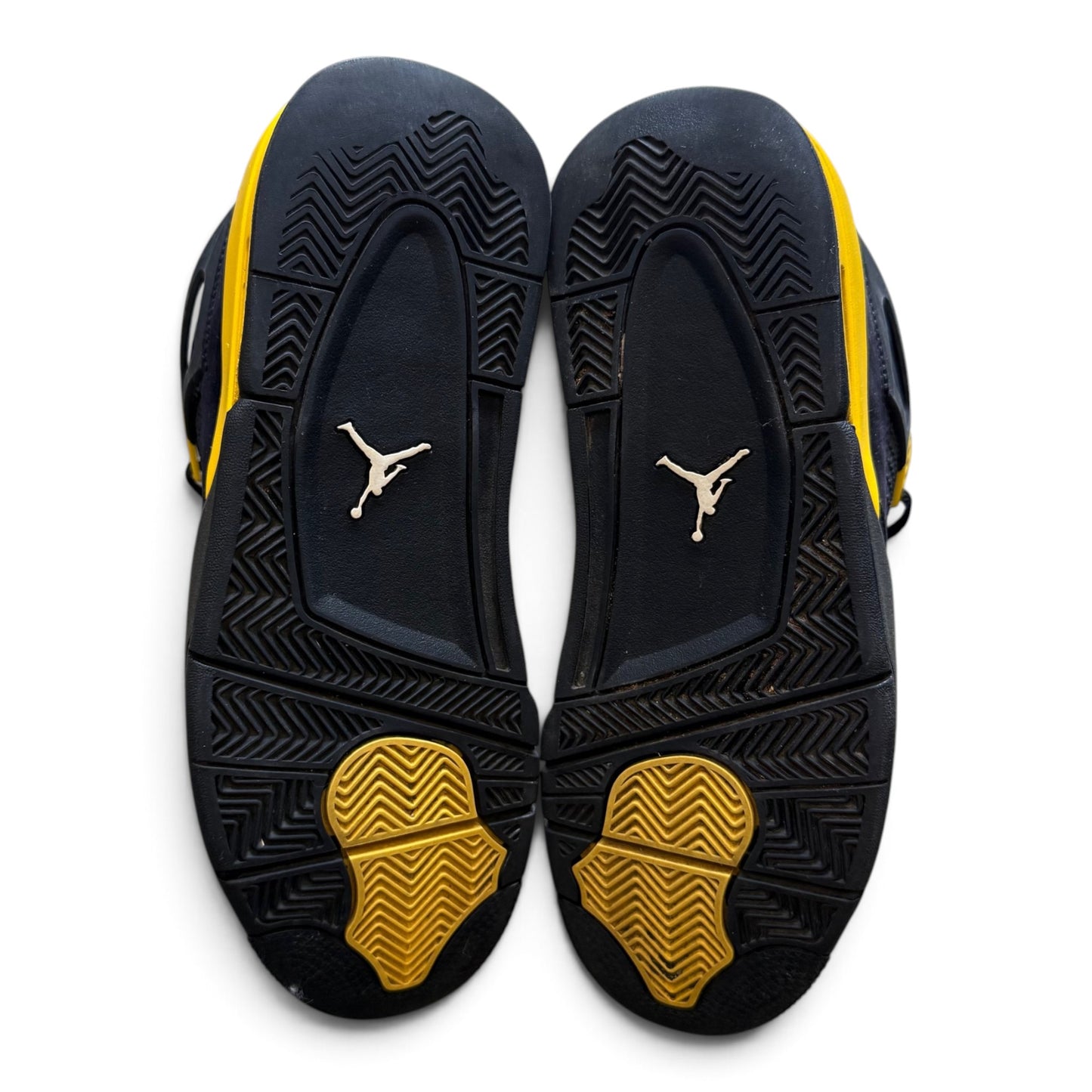 Jordan 4 Thunder (2023)