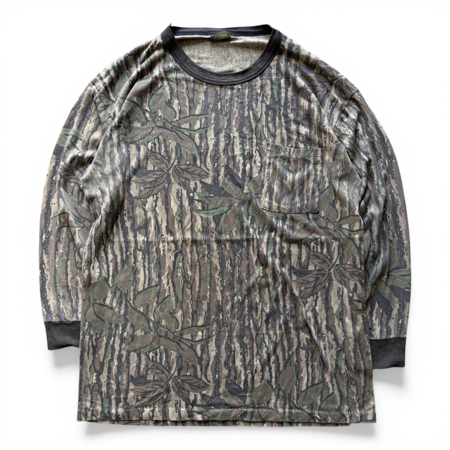 1990's Realtree L/S Pocket T-Shirt