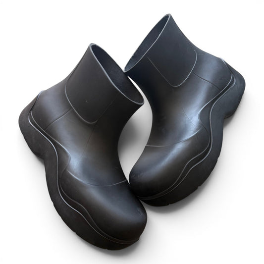 Bottega Veneta Puddle Boots Black