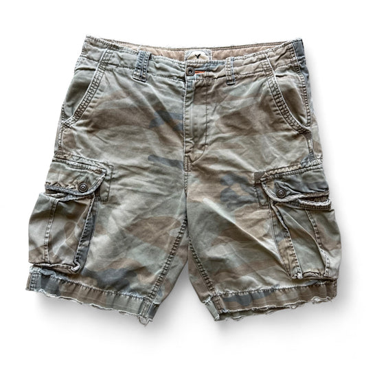 00's AE Cargo Army Shorts