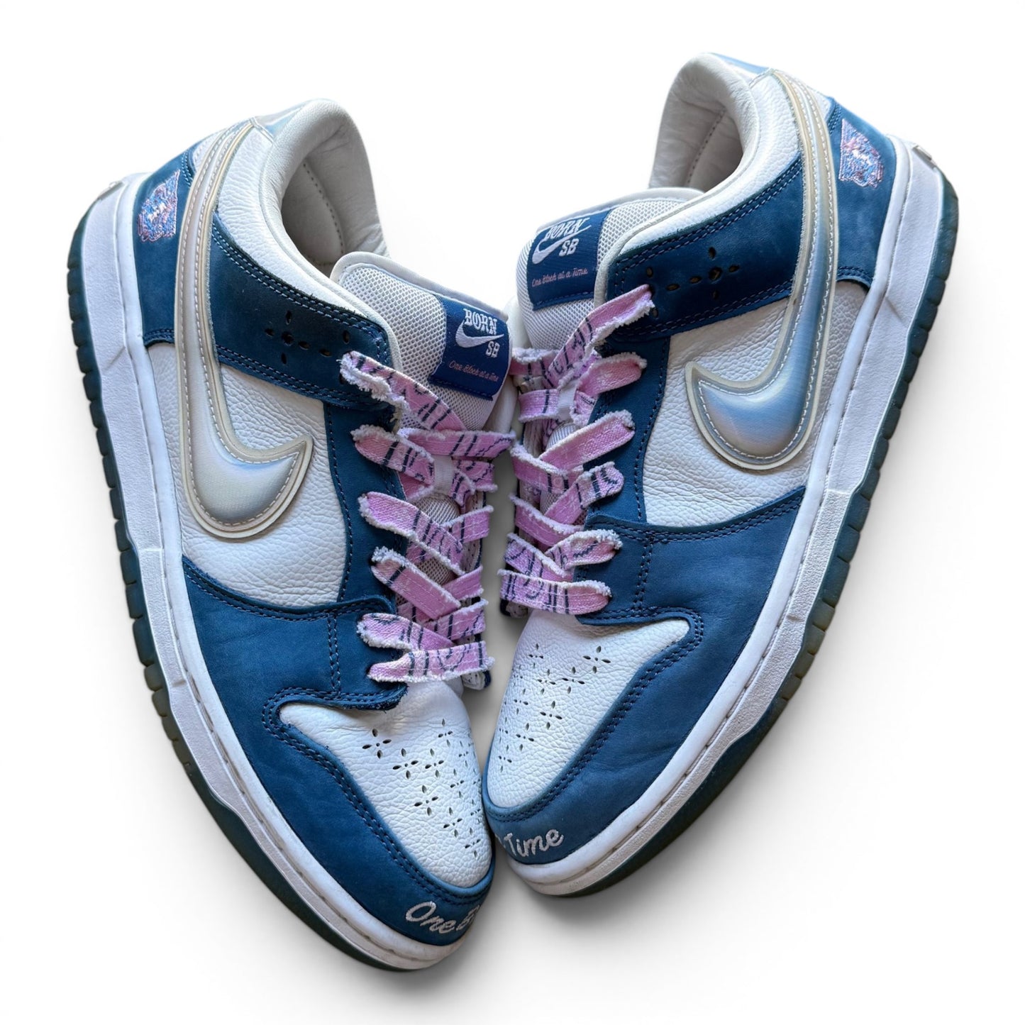 Nike SB Dunk Low Born-X-Raised