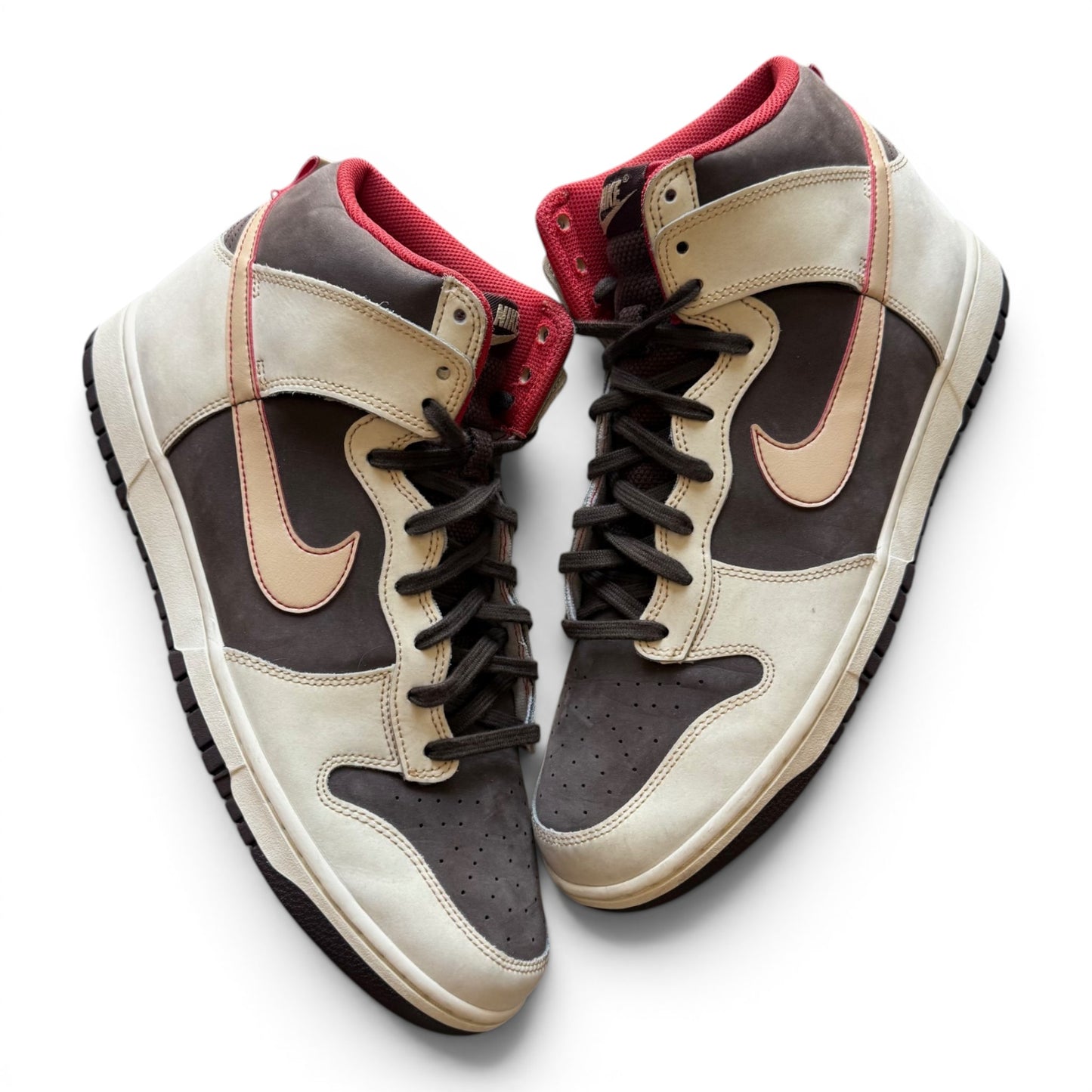 Nike Dunk High SE Baroque Brown