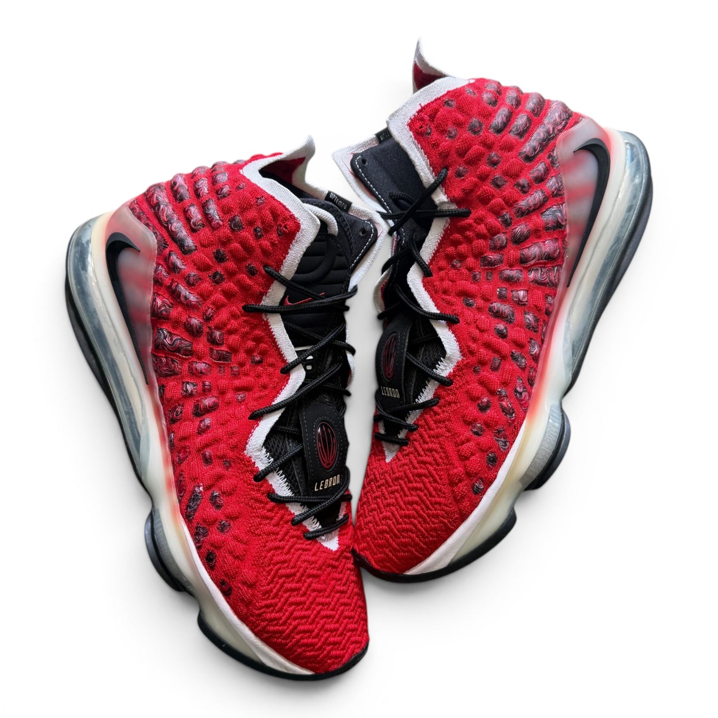 Nike Lebron 17 Uptempo