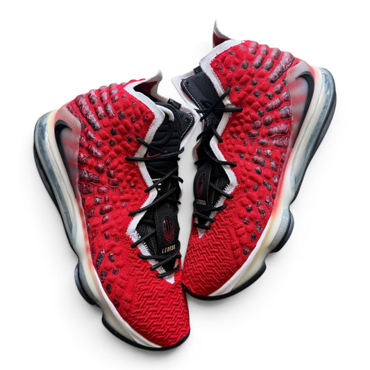 Nike Lebron 17 Uptempo