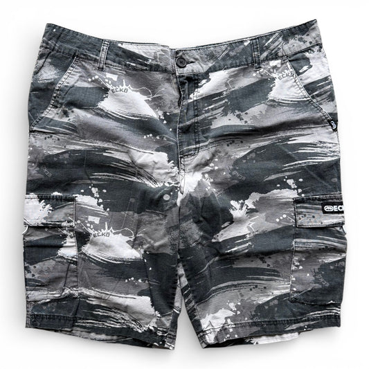 00's Ecko Unltd. Snow Camo Cargo Shorts