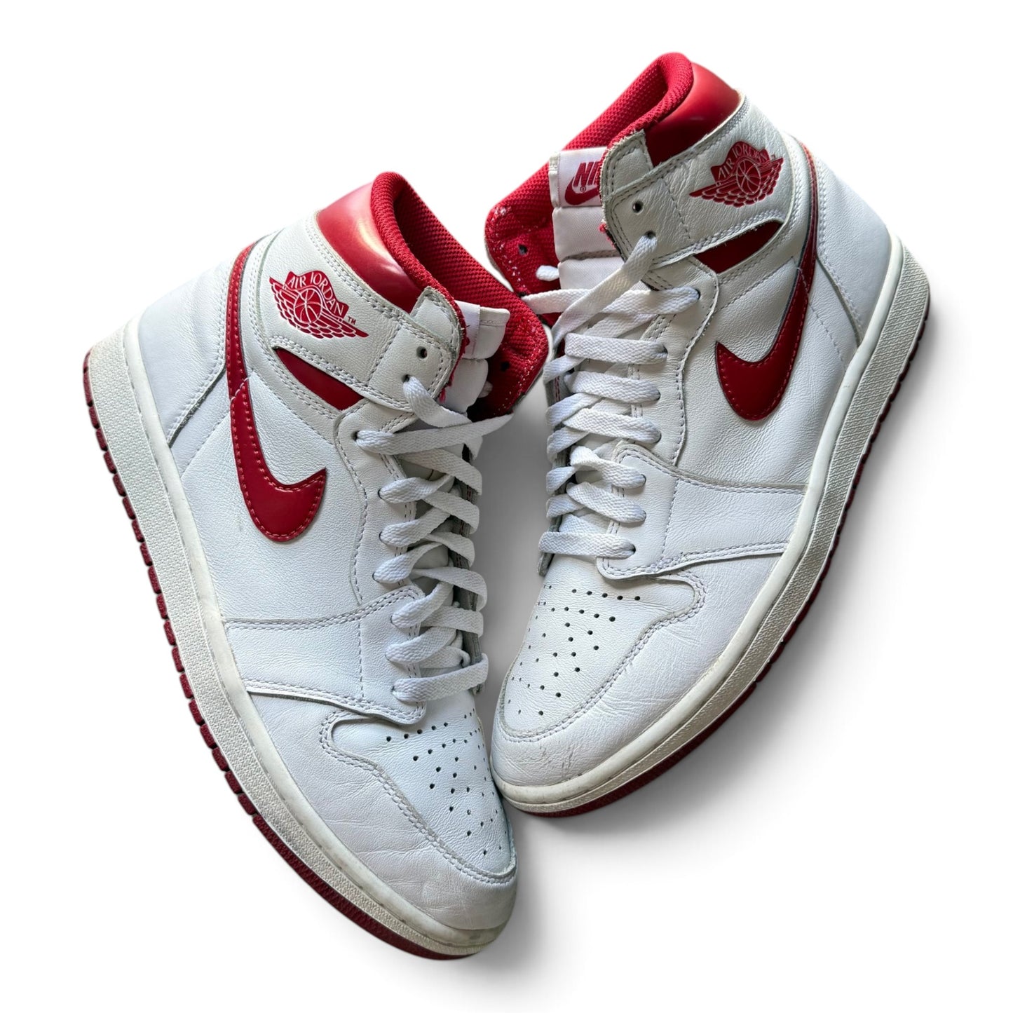 Jordan 1 Retro Metallic Red (2017)