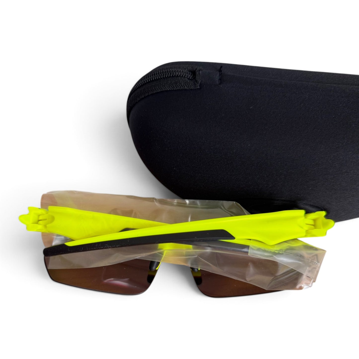 Oakley Bisphaera Prizm Ruby